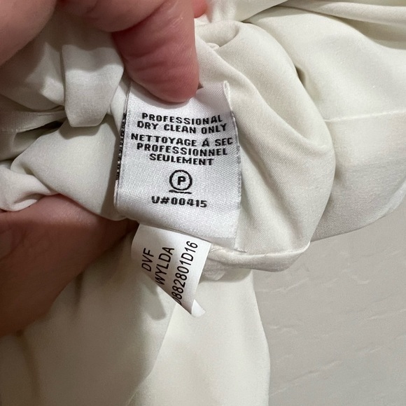 Diane Von Furstenberg Ivory Sleeveless Asymmetrical Dress *NWT*, Size 4 - Picture 6 of 7